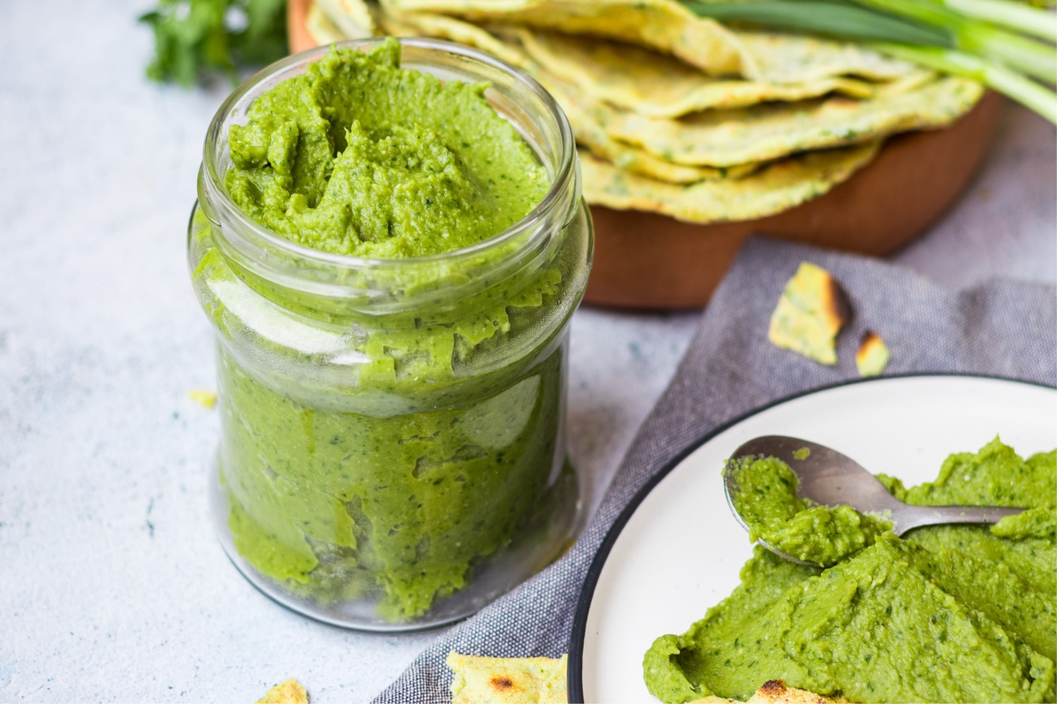 Spinach Sauce with Mascarpone and Pine Nuts MaMaBlip
